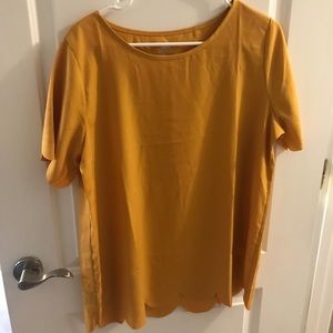 NWOT Scallop Trimmed Blouse.